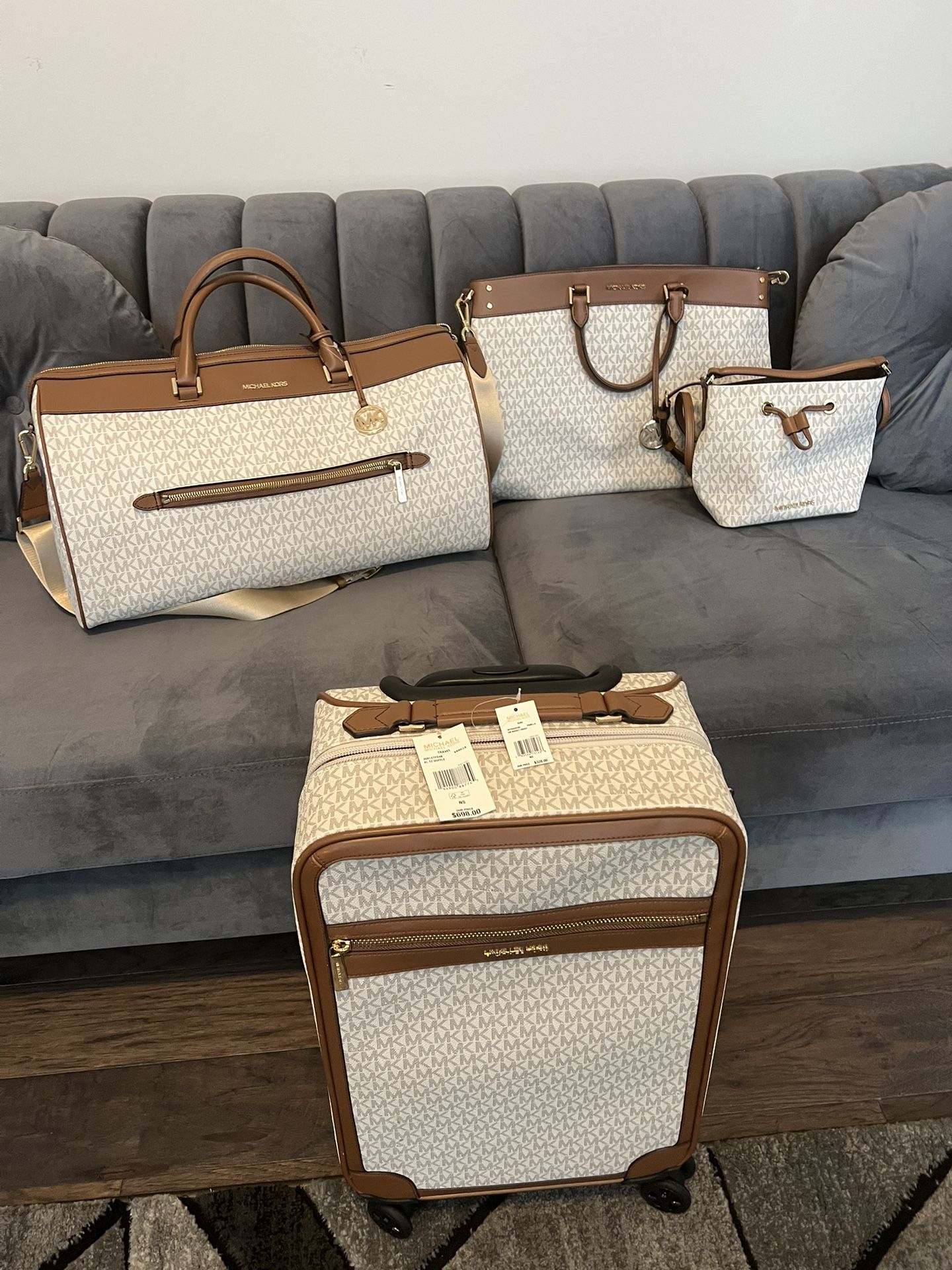 Michael Kors Lady Travel Duffle Weekender Travel Set