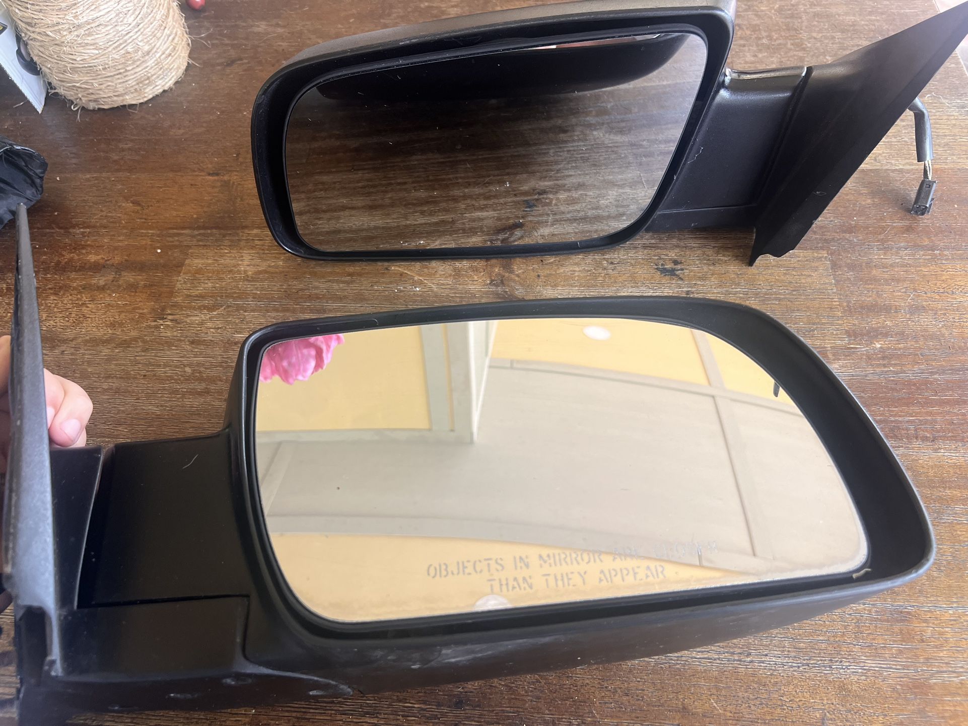 96 GMC Suburban rearview mirrors