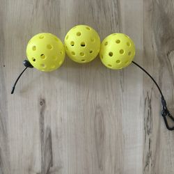 Pickleball Ball Holder