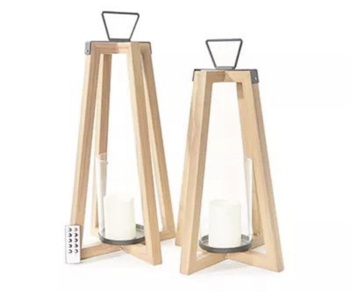 Broyhill Metal Outdoor LED Lantern With Remote 2 Sizes
