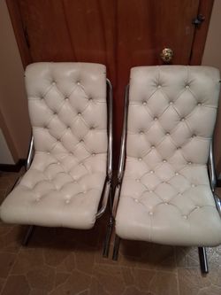 Pair of Vintage modern mid century chairs