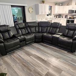 Brand New Reclining Sectional Sofa / Sofa Seccional Reclinable Nuevo a  Estrenar.. Delivery Available 🚚 