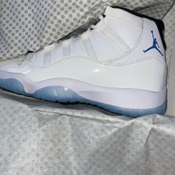 Jordan 11s - Legendary Blue