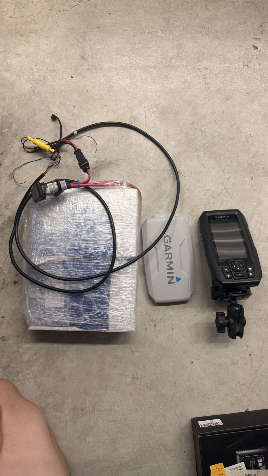 NEXPEAK NC301 Battery Charger 12V Battery And More 