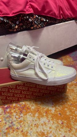 Color changing vans