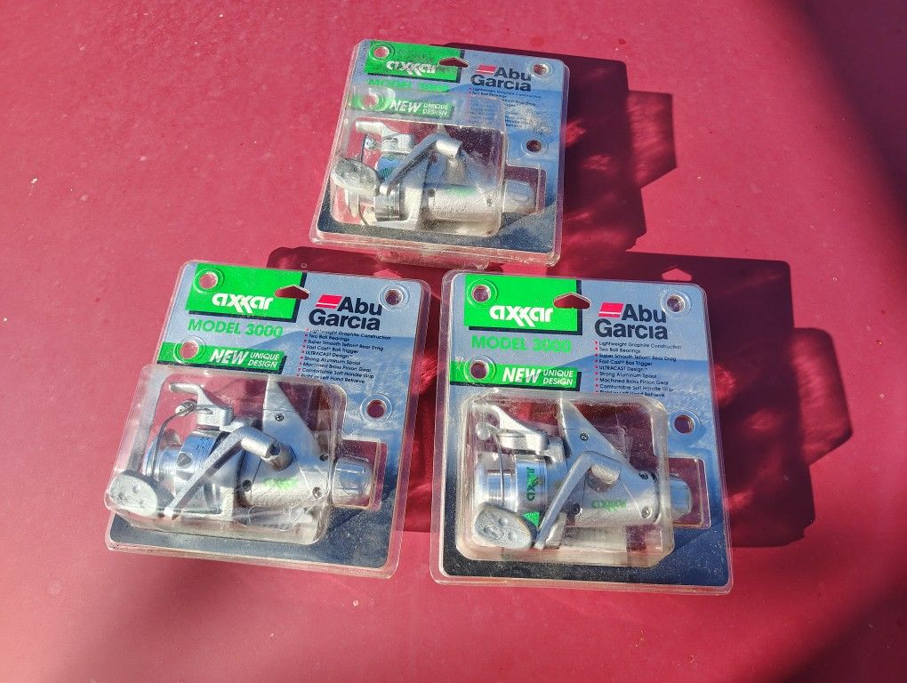 3 Brand New Spinning Reels
