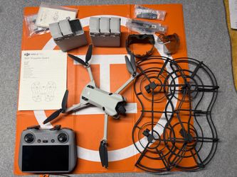 DJI Mini 4 Pro Bundle