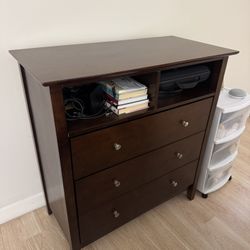 Wood Dresser