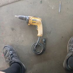 DeWalt Screw Gun