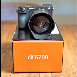 Sony a6700 Camera & 18 _135mm Lens 