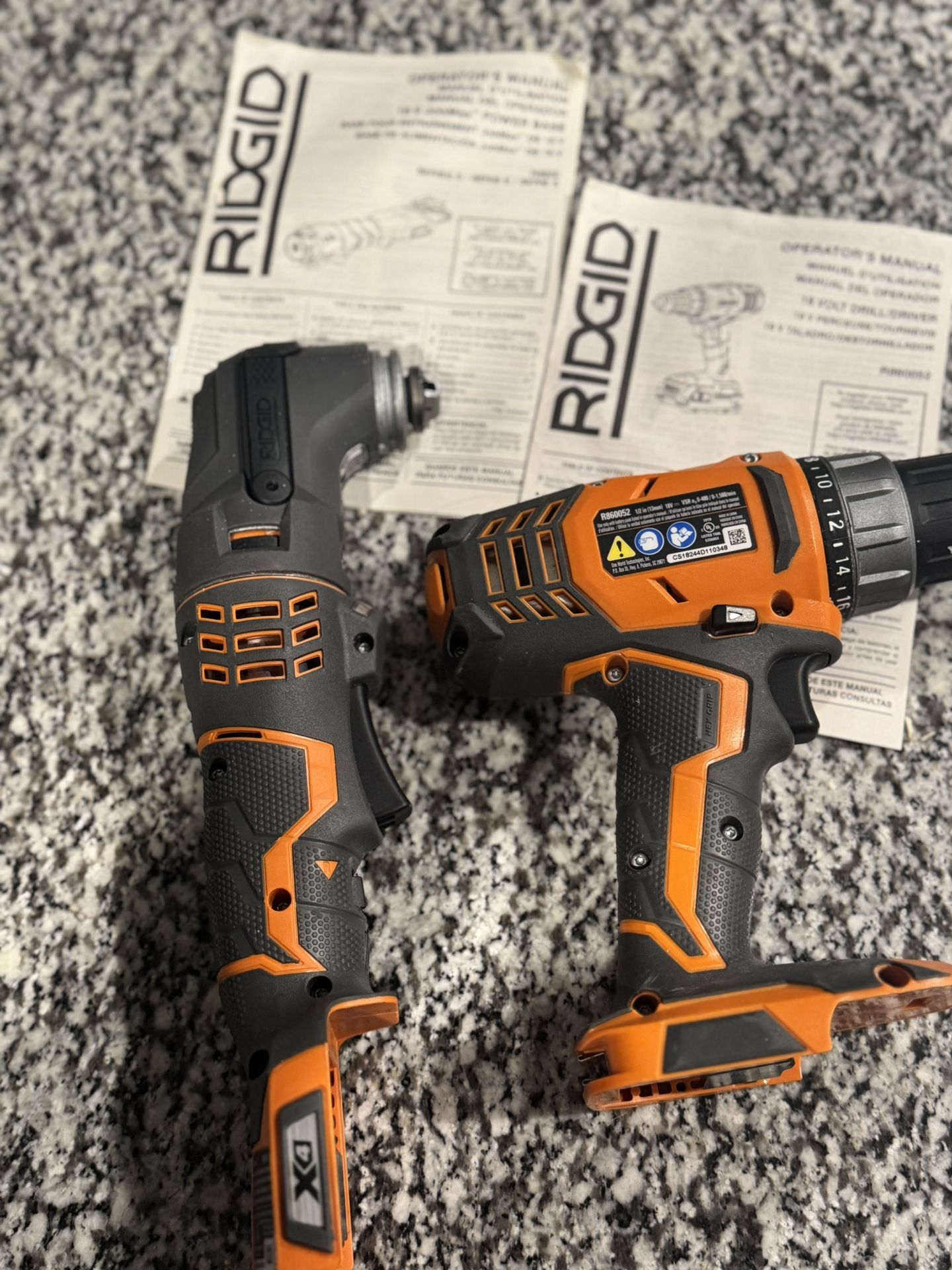 18 Volt Drill/Driver & 18 Volt JobMax Power Base