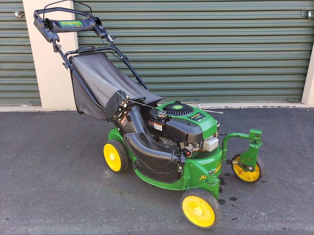 John Deere JS45 rear drive self propelled lawn mower ZERO TURN WHEELS