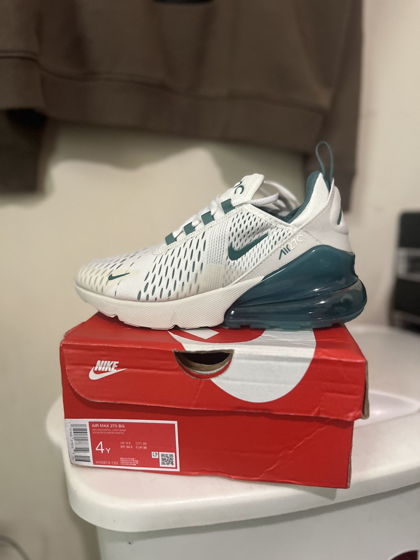 Nike Air Max 270