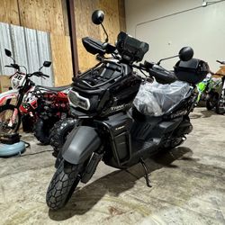 200cc Vitacci Tank Pro New Condition Warranty Financing Available Múltiple Colors Moped Motorcycle Motocicleta Nueva 