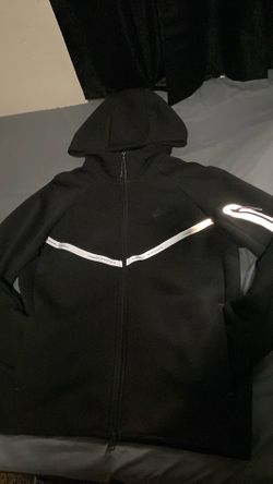 Nike tech reflective black