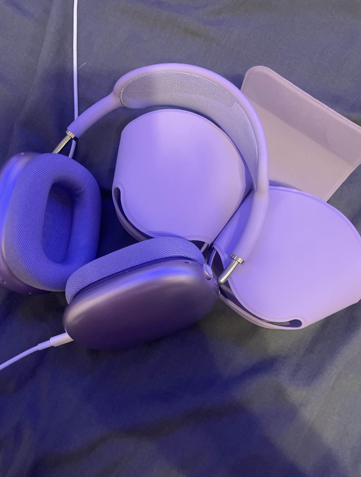 AirPod Pro Max Purple