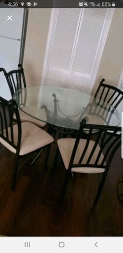 Glass Round table with 4 chairs