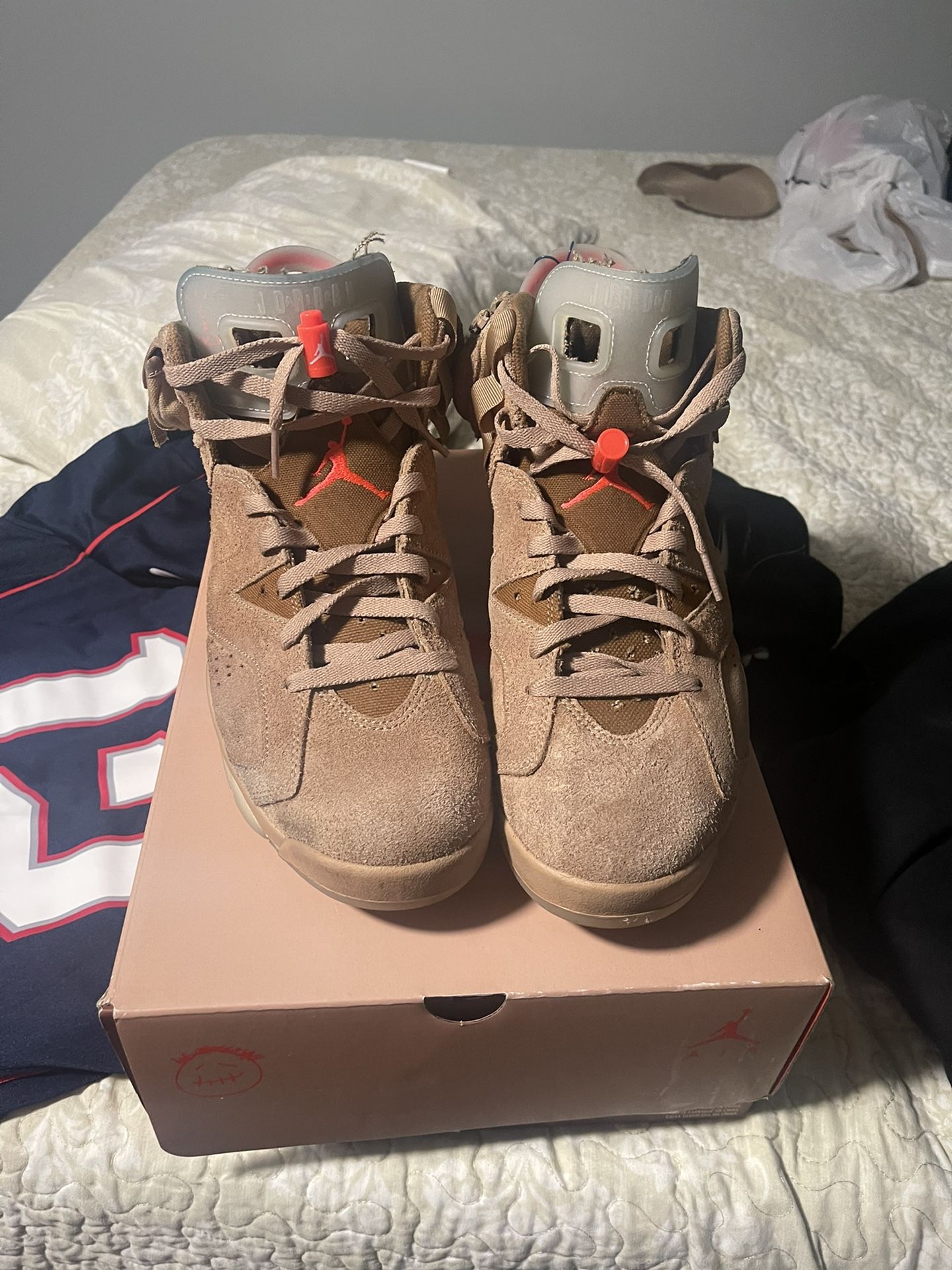 Jordan Travis Scott 6