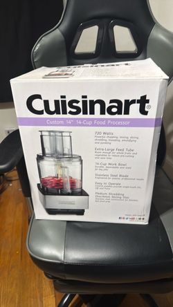Cuisinart Food Processor, 14-Cup Vegetable Food Chopper for Mincing, Dicing, Shredding, Puree & Kneading Dough, 720-Watt Motor, Stainless Steel, DFP-1