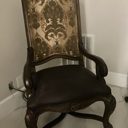 Old World Arm Chair (Set of 2)