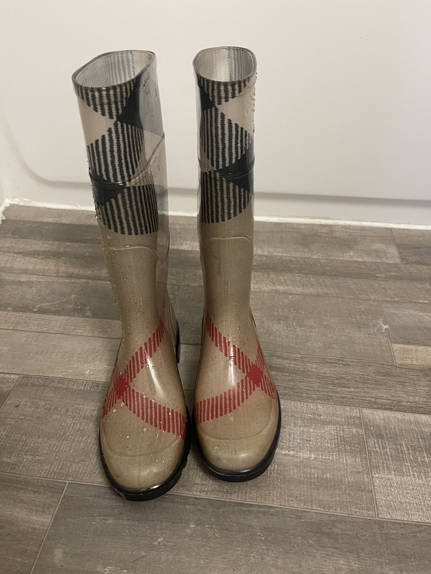 Burberry Rainboots
