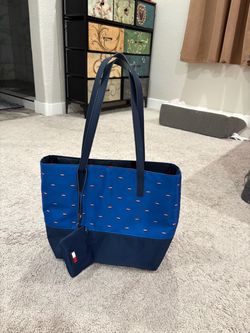 Tommy Hilfiger bag