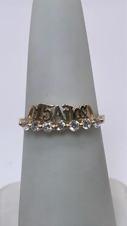 14k gold Quinceañera ring with CZ