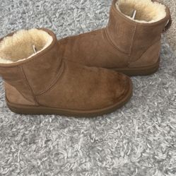 Brown UGG boots