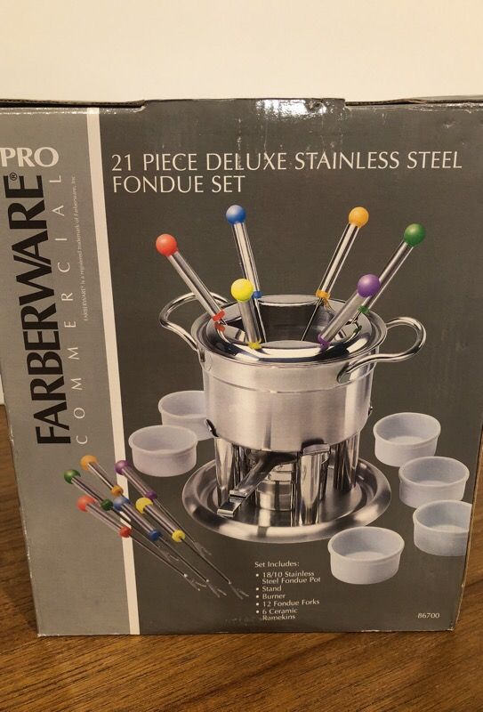 Brand new farberware Pro 21 piece deluxe stainless steel fondue set