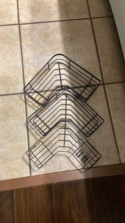 Shower shelves