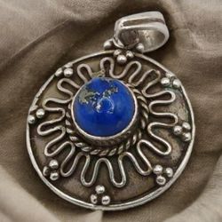 Vintage 925 Sterling and Lapis Pendant