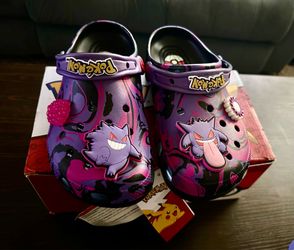 Limited Edition Pokémon Gengar Crocs  Women's Size 8  New w Box
