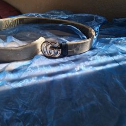 Gucci GG Marmont Leather Belt  Color (Black)