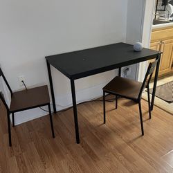 IKEA Dining Table +4 Chairs 