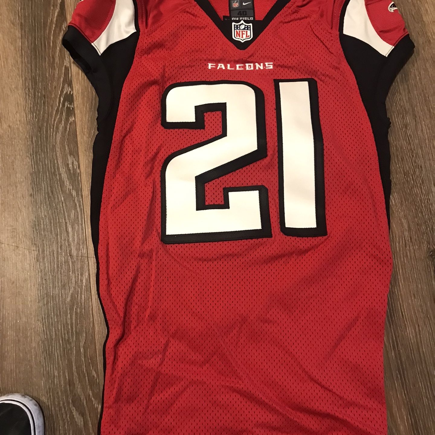 Supreme Mitchell & Ness Jersey for Sale in North Las Vegas, NV - OfferUp