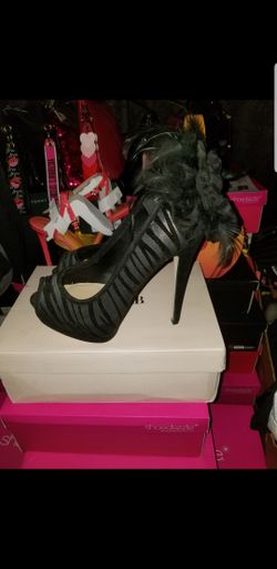 Brand new Just Fab heels. Size 8.5