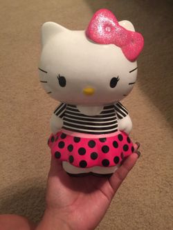 Hello kitty piggy bank