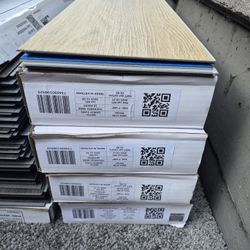 New Vynil Plank Flooring
