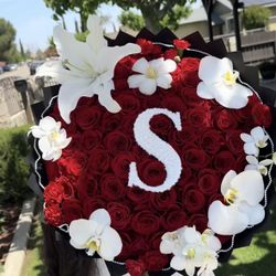 Red rose bouquet