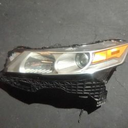2009-2014 Acura TL Headlight Xenon Hid With Light Bulbs And Headlight Bracket And Lights Bulbs Oem.