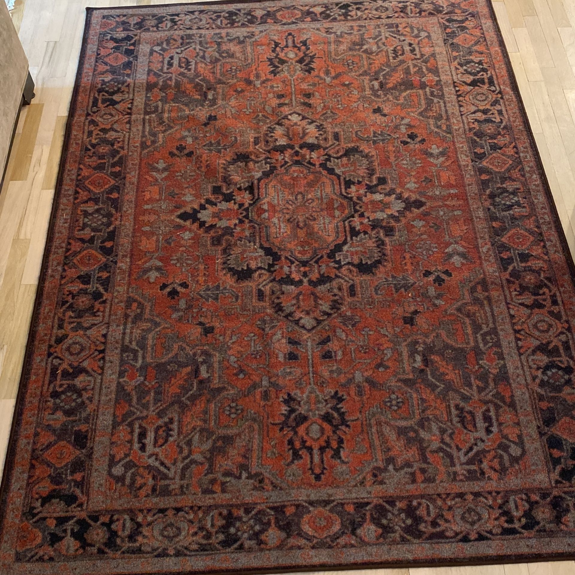 Rug 5ft By 7ft