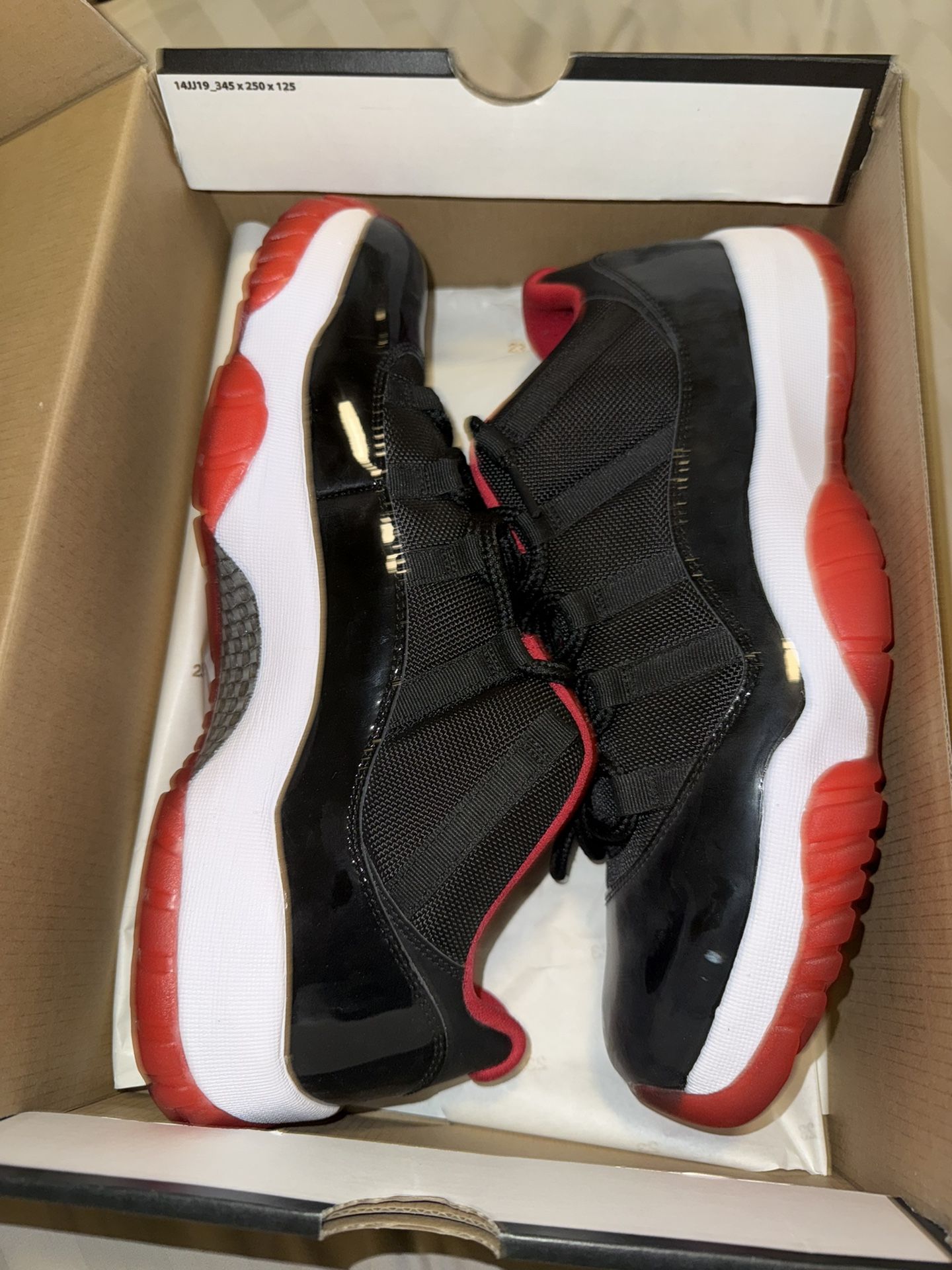 Air Jordan 11 Retro Low