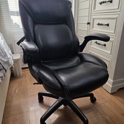 Serta Leather Luxury Office Chair Real  Free Delivery
