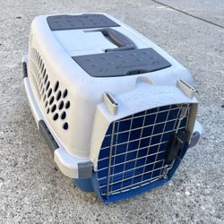 Pet carrier