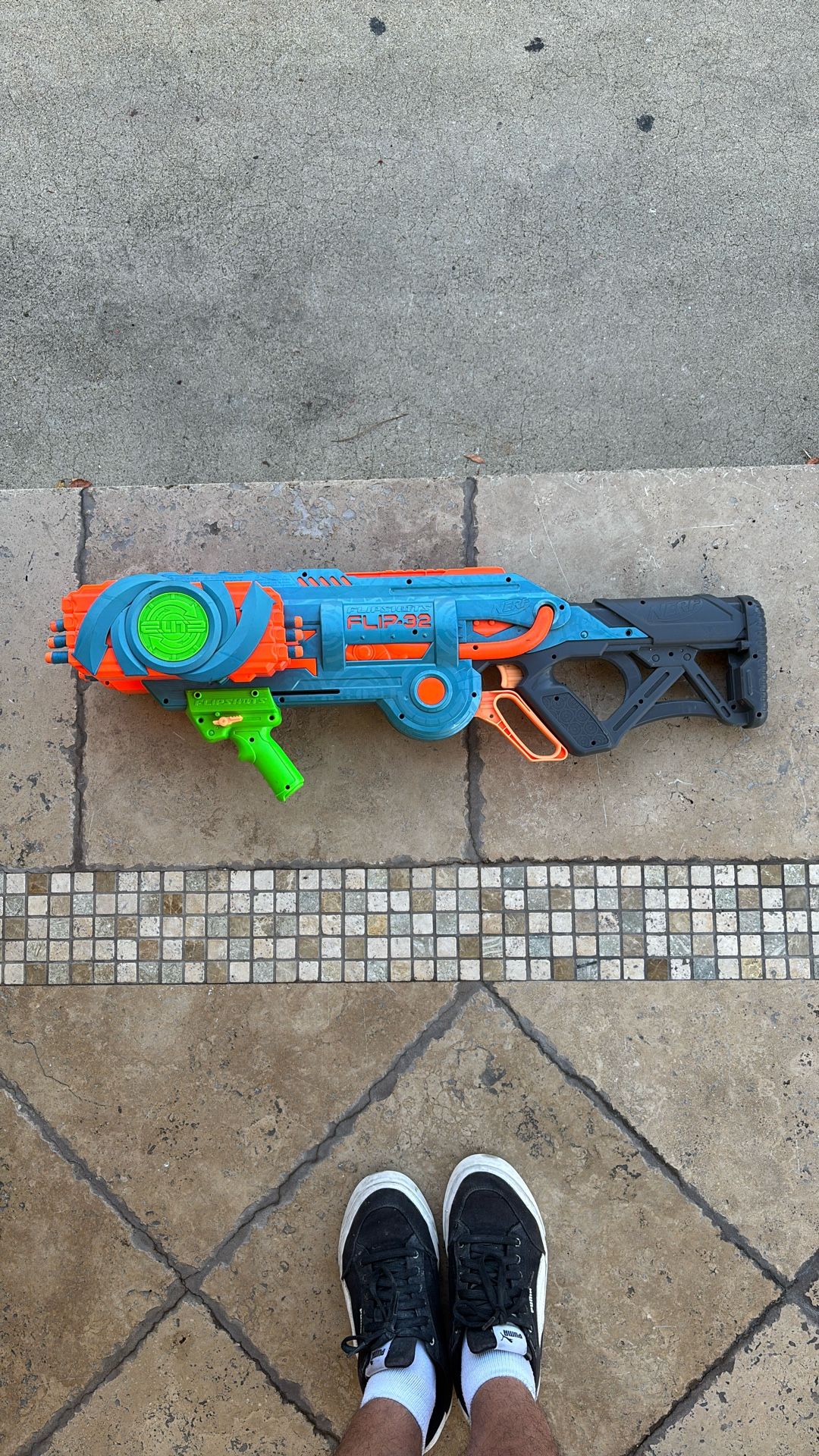 Nerf Flip-32 Gun