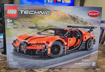 Lego Technic 42222 Bugatti Chiron Pur Sport New!