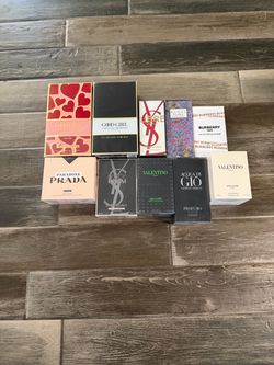 Perfumes/Colognes 559