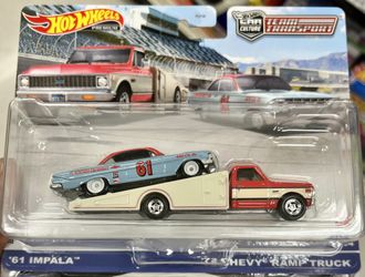 Hot Wheels ‘61 Impala Team Transport 