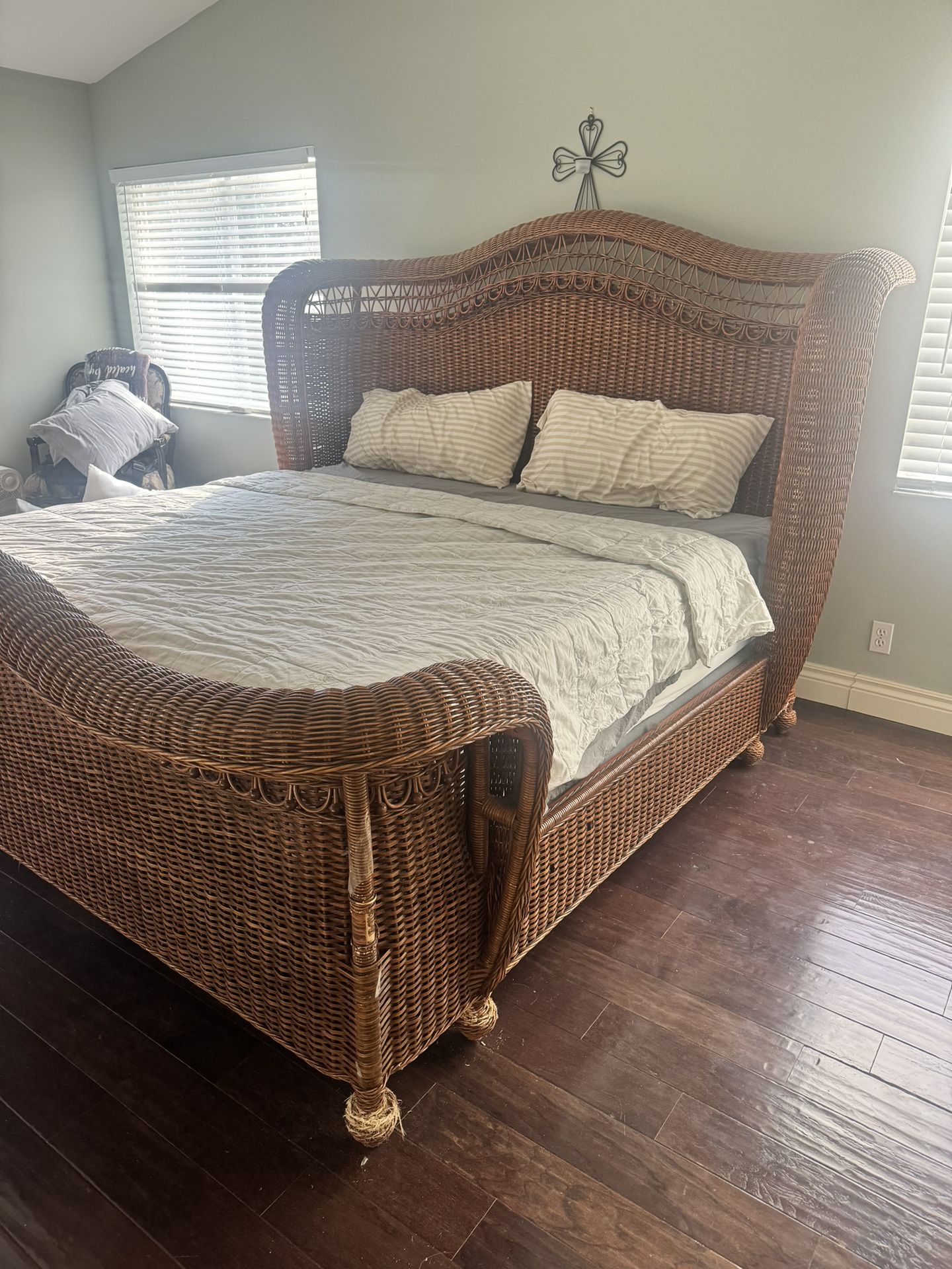 King Wicker Bed Frame - Free