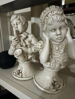 Figurines and sign